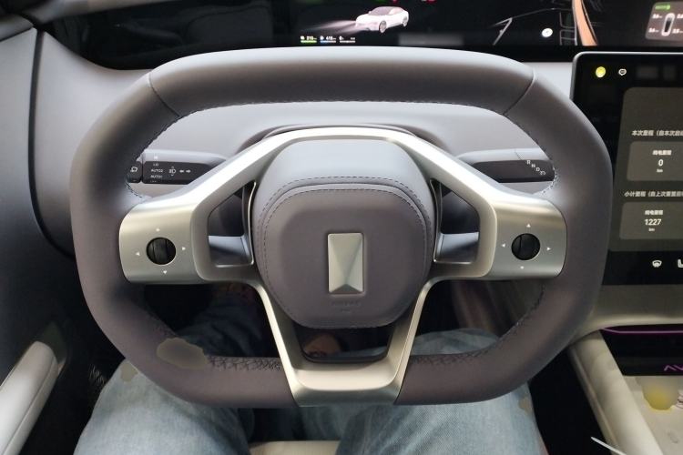 Used Avatr 06 2025 Max Extended-Range Edition