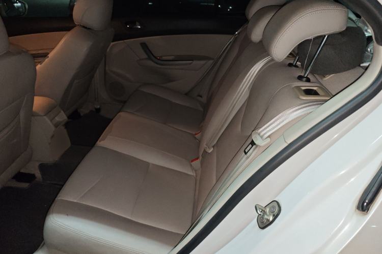 Used Peugeot 408 2013 2.0L Automatic Comfort Edition
