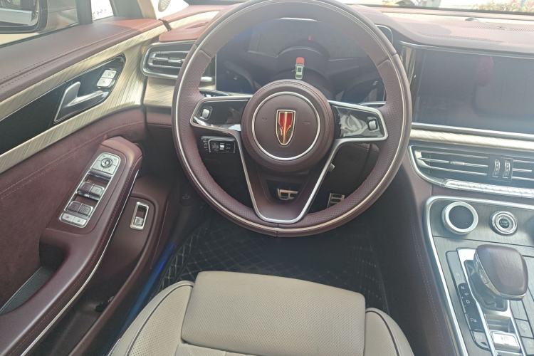 Used Hongqi H9 2022 3.0T Smart Connect Flagship Four-Seater Version Steering Wheel