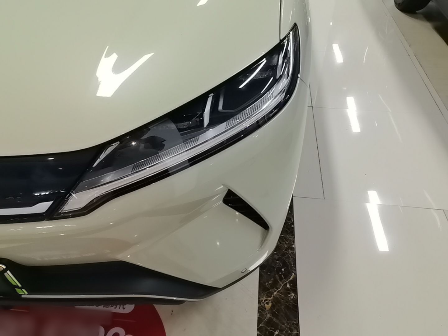 BYD Yuan UP 2024 401 km Active Version — снимка 8