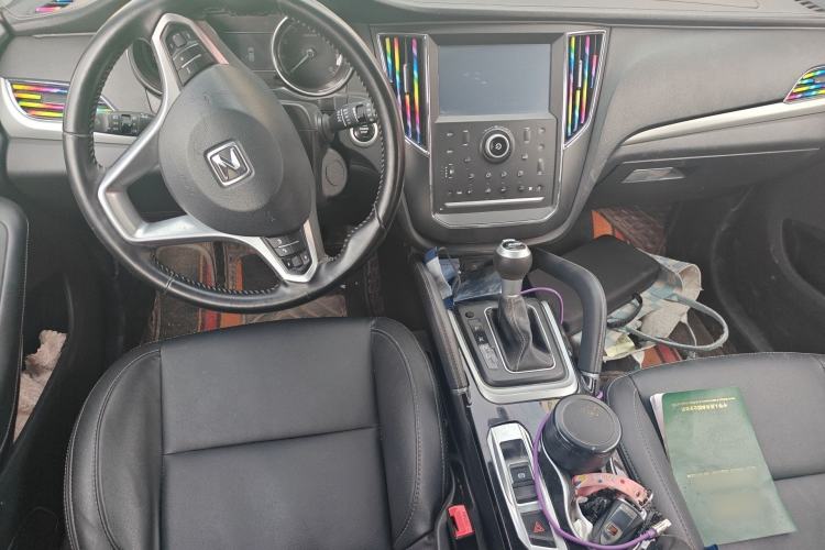 Used Zotye SR7 2016 1.5T CVT Cube Road Edition China V Standard
