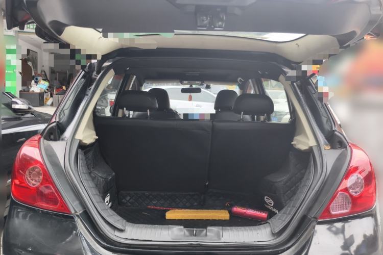 Used Nissan Tiida 2006 1.6G AT Trunk