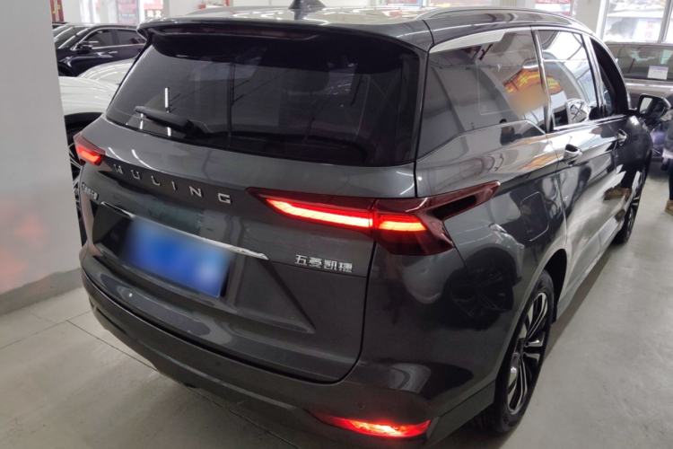 Used Wuling Victory 2022 Revised Version 280T 1.5T CVT Flagship Edition

