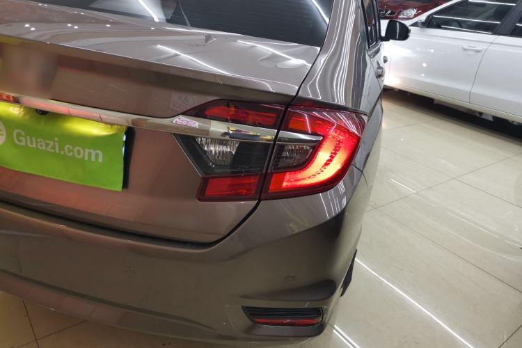 Used Honda Greiz 2016 1.5L CVT Luxury Edition
