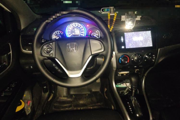 Used Honda Crider 2013 1.8L automatic luxury edition
