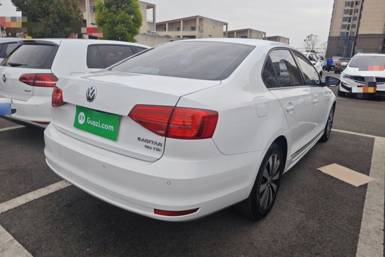 Used Volkswagen Sagitar 2017 180TSI Automatic Luxury Edition
