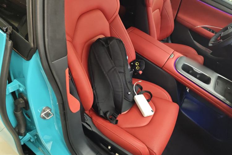 Used Xiaomi Auto SU7 2024 Four-Wheel-Drive Max Founder's Edition