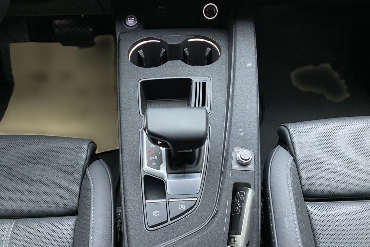 Used Audi A4L 2020 40 TFSI Fashion Dynamic Model
