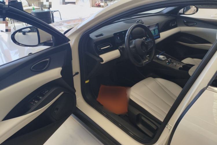 Used BYD Seal 06 New Energy 2024 DM-i 80KM Luxury Model
