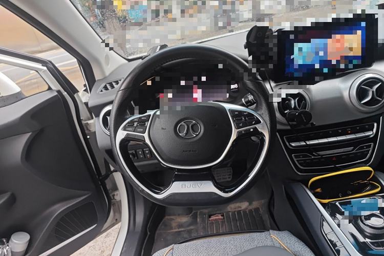 Used BAIC Beijing EU5 2018 R550 Smart Trend Edition