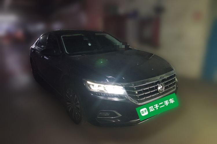 Used Volkswagen Passat 2020 330TSI Luxury Edition China VI