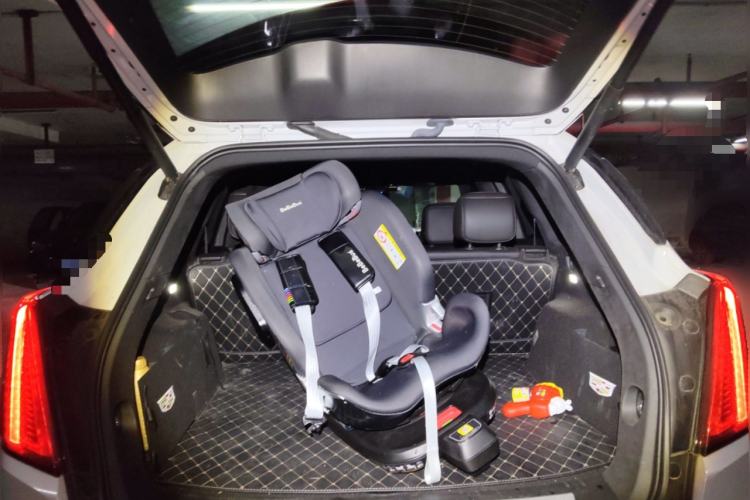 Used Cadillac XT5 2022 2.0T Two-Wheel Drive Luxury Version Trunk