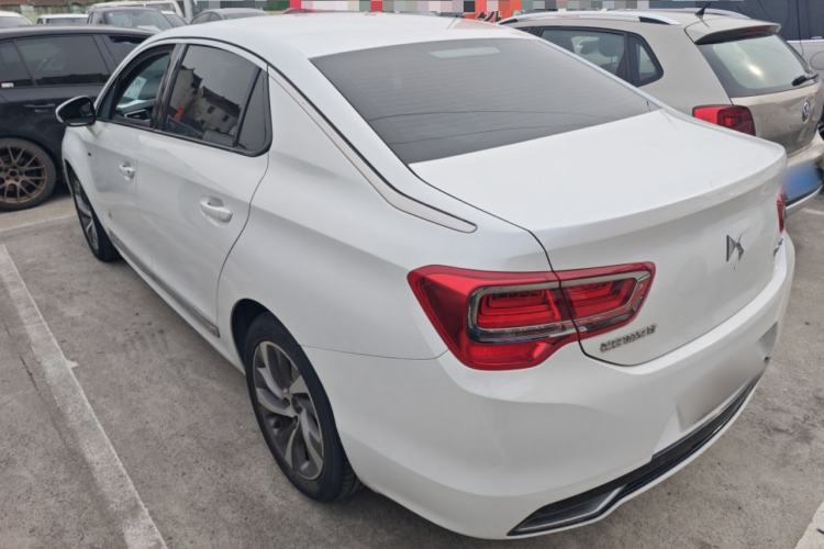 Used DS 5LS 2015 1.6T Elegant Edition THP160
