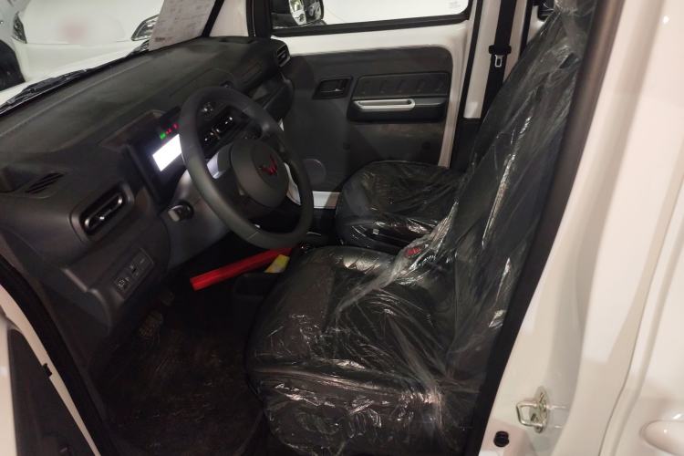 Used Wuling Zhiguang New Energy 2025 Standard Model