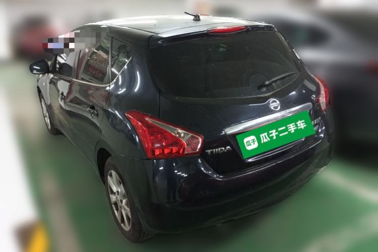 Used Nissan Tiida 2013 1.6L CVT Cool Cafe Edition