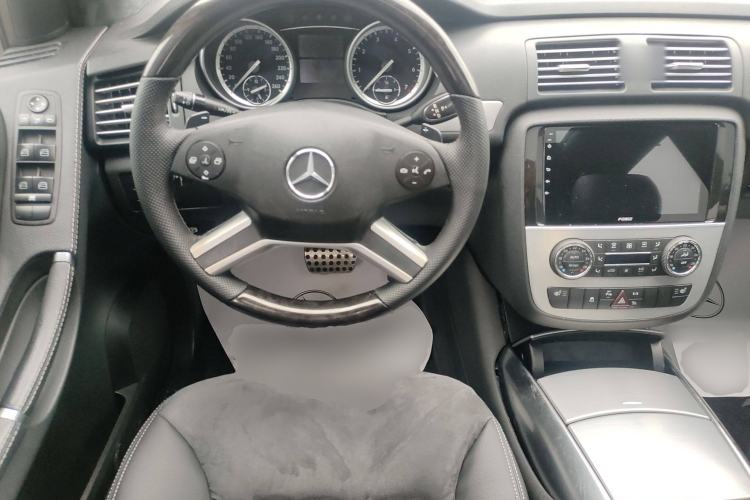 Used Mercedes-Benz R-Class 2017 R 320 4MATIC Business Edition Prestige Model