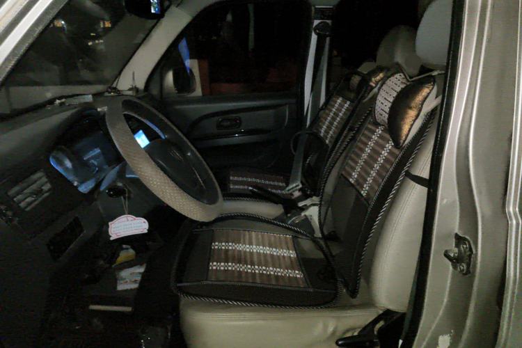 Used Jinbei Hiace X30 2013 1.3L Standard Version
