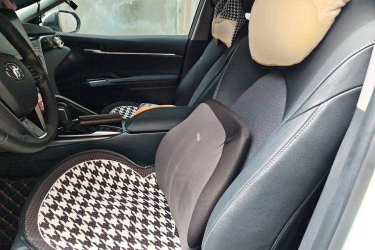 Used Toyota Camry 2021 2.0S FENGSHANG Edition
