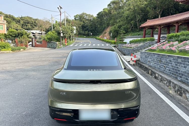 Used Zeekr 007 2025 Rear-Drive Intelligent Driving Version 75 kWh Exterior 4