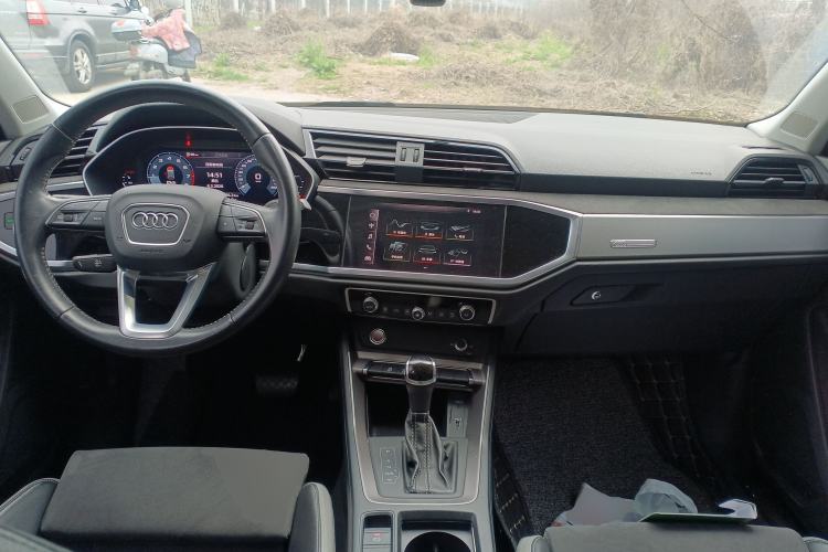 Used Audi Q3 2021 35 TFSI Progressive Dynamic Edition