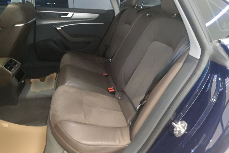 Used Audi A7L 2024 45TFSI S-line Dream-Building Edition Flow Crystal Package