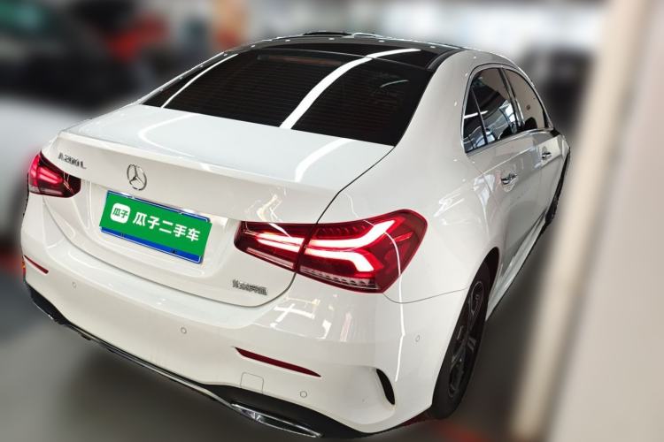 Used Mercedes-Benz A-Class 2022 Revised Version A 200 L Sport Sedan Fashionable Style