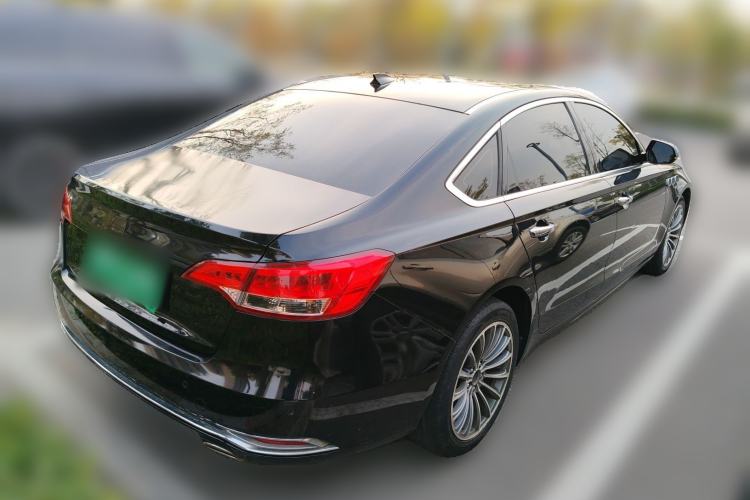 Used Zotye Z700 2016 1.8T DCT Prestige Edition