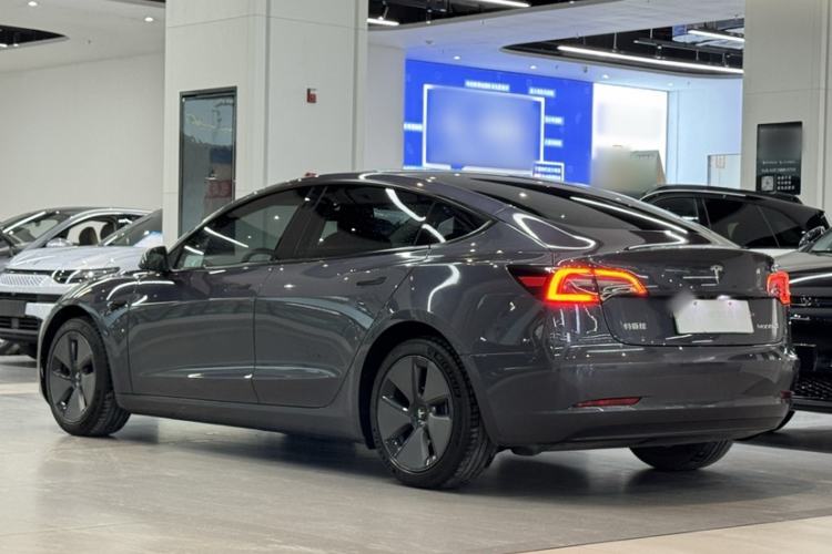 Used Tesla Model 3 2022 Rear-Wheel-Drive Version
