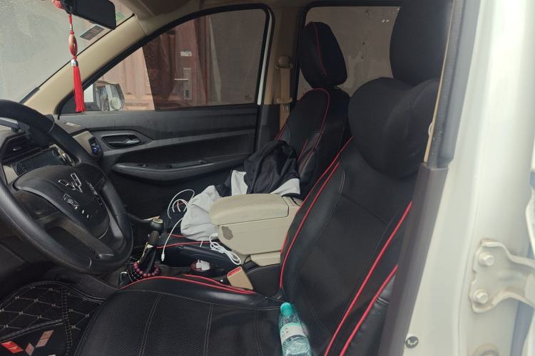 Used Wuling Hongguang 2018 1.5L S Standard Version L2B Left Front Seat