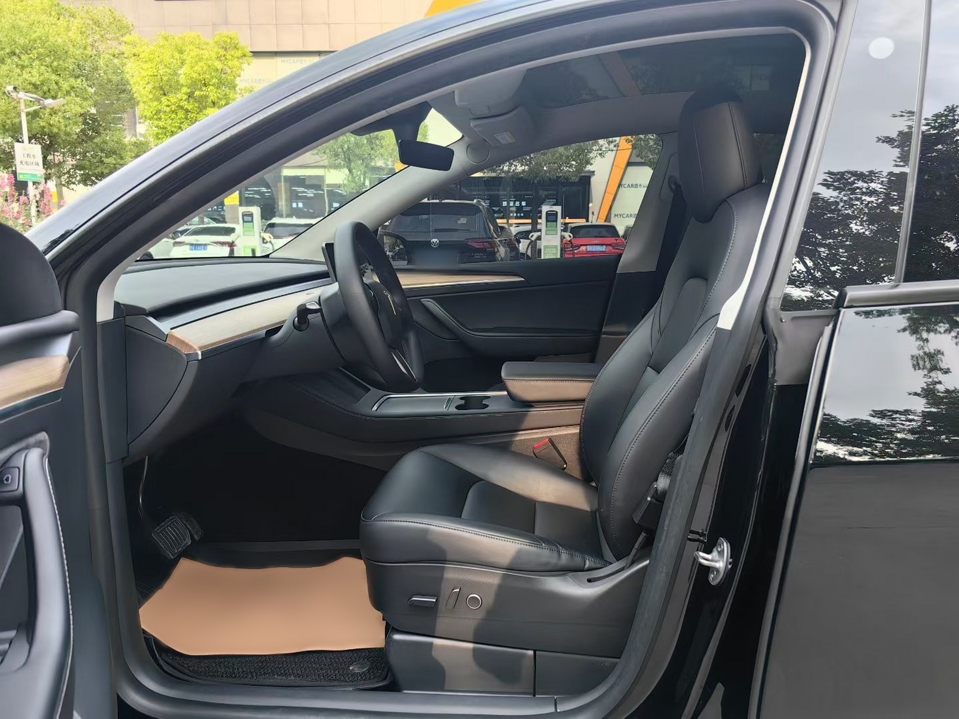 Interior delantero