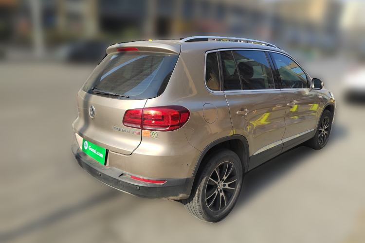 Used Volkswagen Tiguan 2015 1.8TSI Automatic Two-Wheel Drive Comfort Edition Rear Right 45 Deg