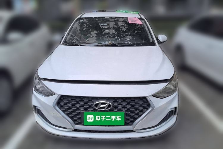 Used Hyundai Celesta 2020 1.6L Automatic GL Enjoyable Edition Front