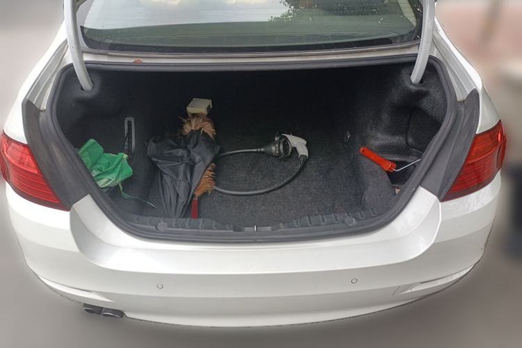 Used BMW 5 Series 2014 528Li Leading Model