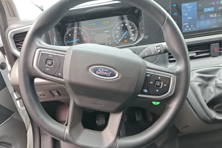 Used Ford Transit 2023 2.0T Diesel Manual Multifunction Commercial Vehicle Short Wheelbase Low Roof 5/6 Seats