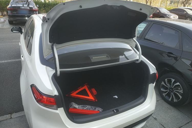 Used Toyota Levin 2019 185T CVT Luxury Edition China VI Standard
