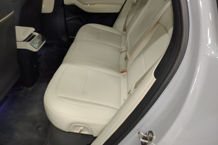 Used Nio ES6 2024 75 kWh Left Rear Seat