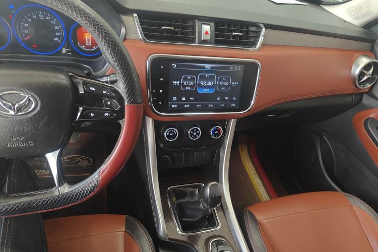 Used HYOSOW S3 2016 S3L 1.5L Manual Prestige Edition
