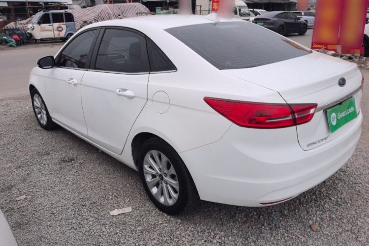 Used Ford Escort 2015 1.5L Automatic Fashion Model Rear Left 45 Deg