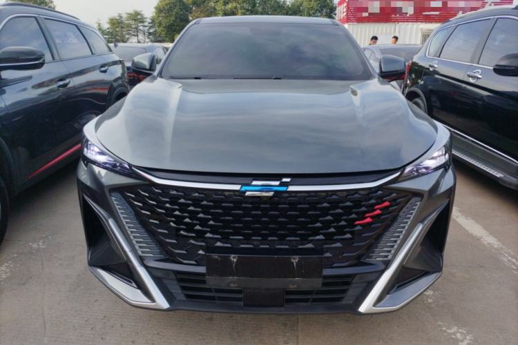 Used CHANGAN OSHAN X5 PLUS 2023 Revised Version 1.5T DCT Navigation Edition
