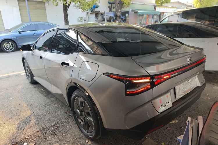 Used Toyota bZ3 2024 517 km Elite PRO Rear Left 45 Deg