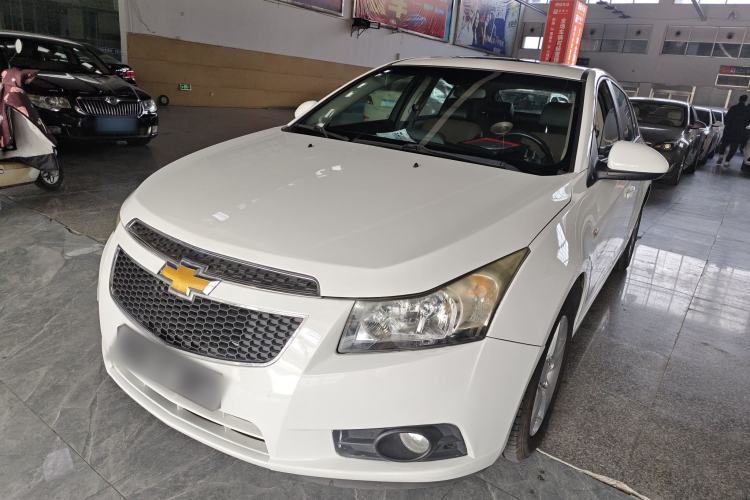 Used Chevrolet Cruze 2013 Hatchback 1.6L Manual Luxury Model