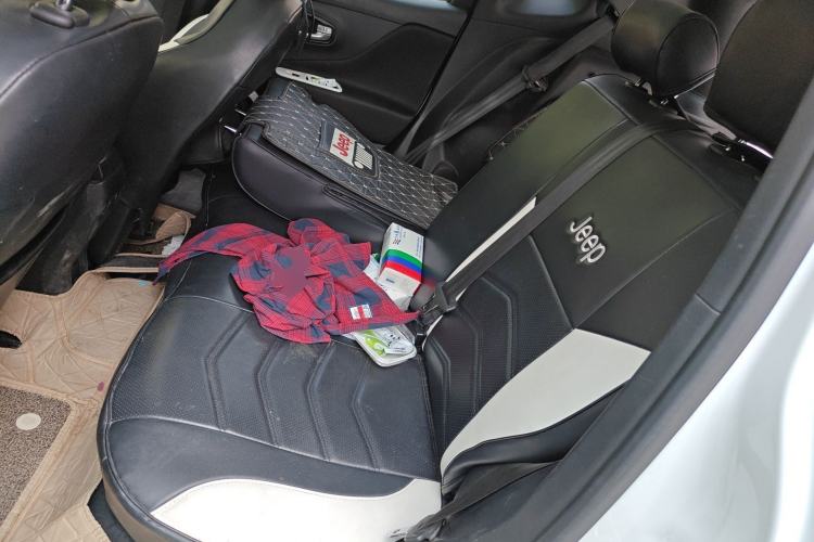 Used Jeep Renegade 2018 Connected Large Screen Version 180T Automatic High-Energy Edition