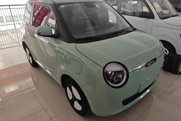 Used CHANGAN NEVO Lumin 2023 205km Xiangqin Version Front Right 45 Deg