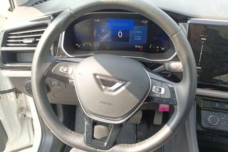 Used Jetta VS7 2023 280TSI Automatic Trend Edition Steering Wheel