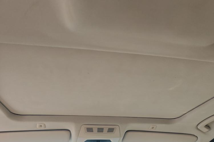 Used BMW 5 Series 2013 525Li Luxury Model