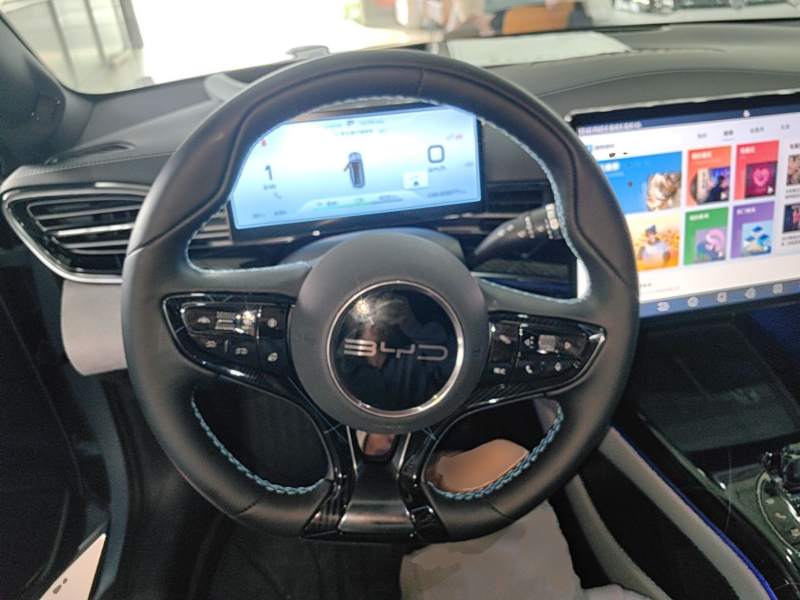 Used BYD Seal 2022 700 km Long-Range Rear-Wheel-Drive Version — 10