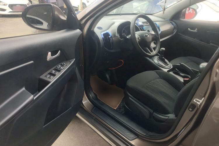 Used Kia Sportage R 2016 2.0L Automatic Two-Wheel Drive GL
