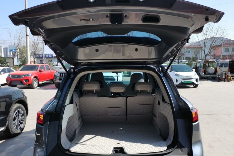 Used BYD Yuan UP 2025 Intelligent Driving Version 401 KM Dynamic Edition
