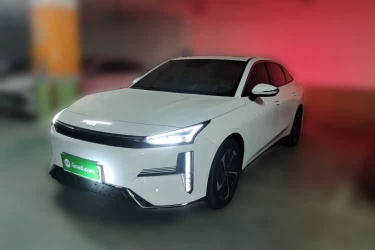 Used Geely Galaxy L6 2023 125km PLUS