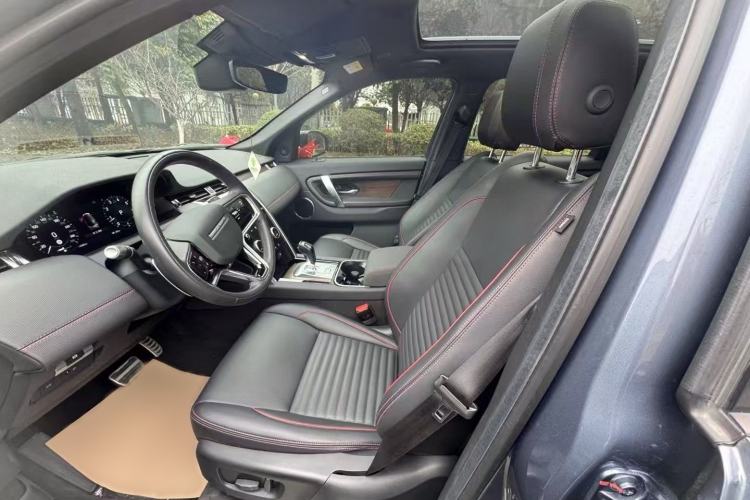 Used Land Rover Discovery Sport 2022 Revised Version 249 PS R-Dynamic S Performance Edition 5 Seats Interior 3